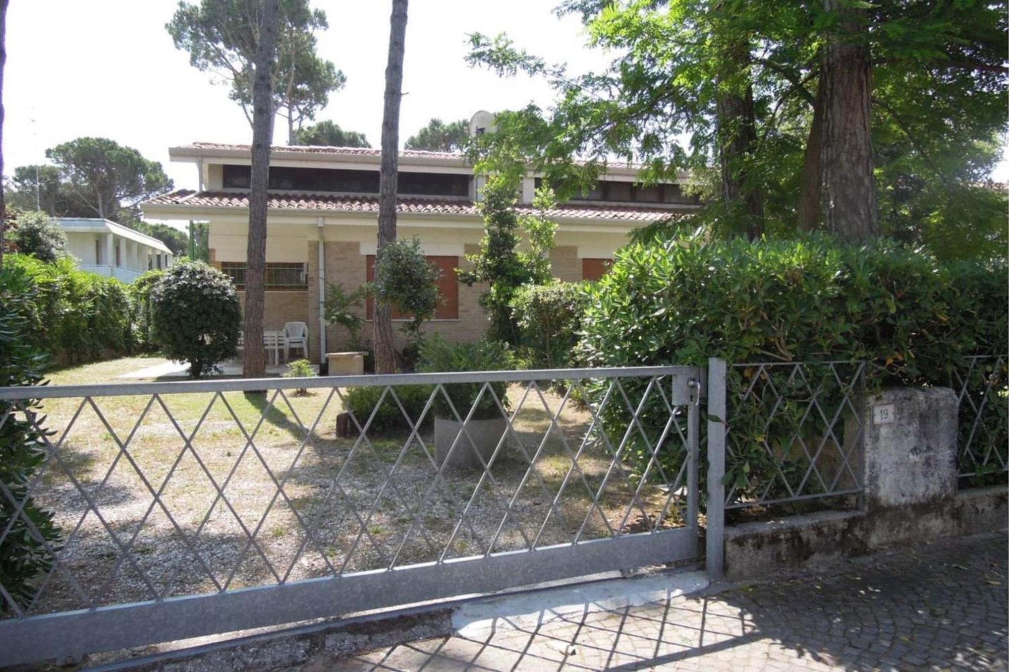 Cozy Villa 250 Metres From The Beach - Beahost - Bibione Zewnętrze zdjęcie